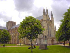 Winchester_cathedral