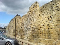 Newcastle_town_wall