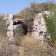 Templar castles between Jaffa and Jerusalem Templar castles between Jaffa and Jerusalem By Denys Pringle The military orders: volume 2: welfare and warfare, edited by Helen Nicholson (Ashgate, 2007) Introduction: The main duty of the Templars...