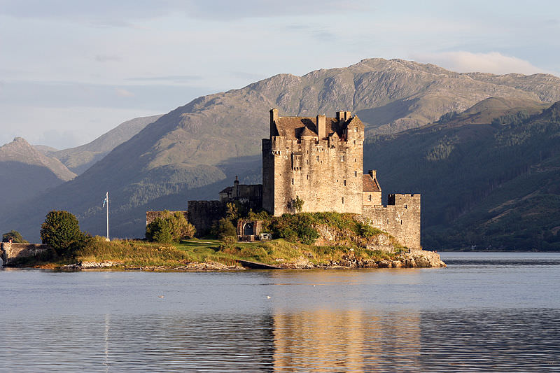 Eilean_Donan_castle  - photo © Guillaume Piolle / CC-BY-3.0