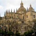Some Notes on Gothic Building Processes: the Expertises of Segovia Cathedral More concrete information can be found in expertises. During the construction of a cathedral, sometimes, the Chapter considered it necessary to call in a foreign expert to assess the state of the work or to discuss erection problems. This was the case in Segovia Cathedral, where several expertises from the beginning of the sixteenth century have been preserved.