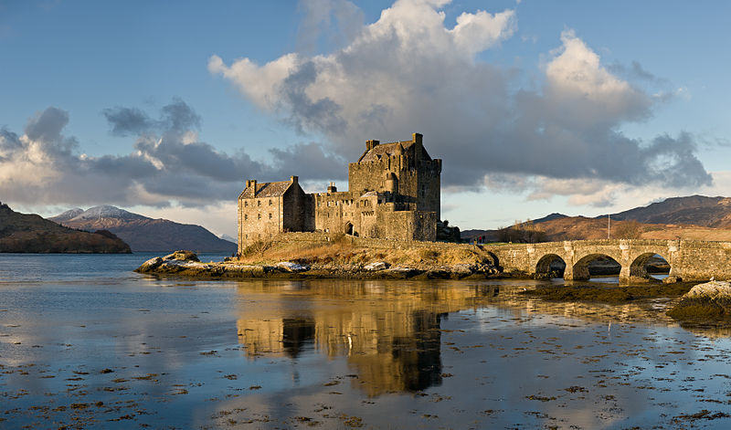 top 10 medieval castles of Scotland - Eilean Donan