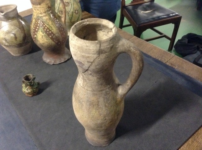 Medieval London Pottery