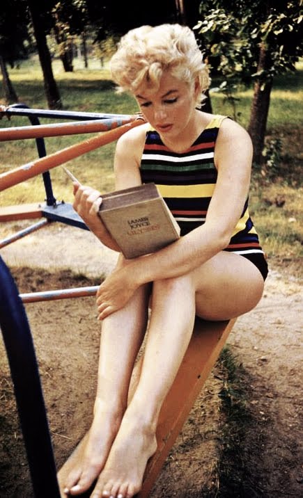 Marilyn Monroe Reading Ulysses