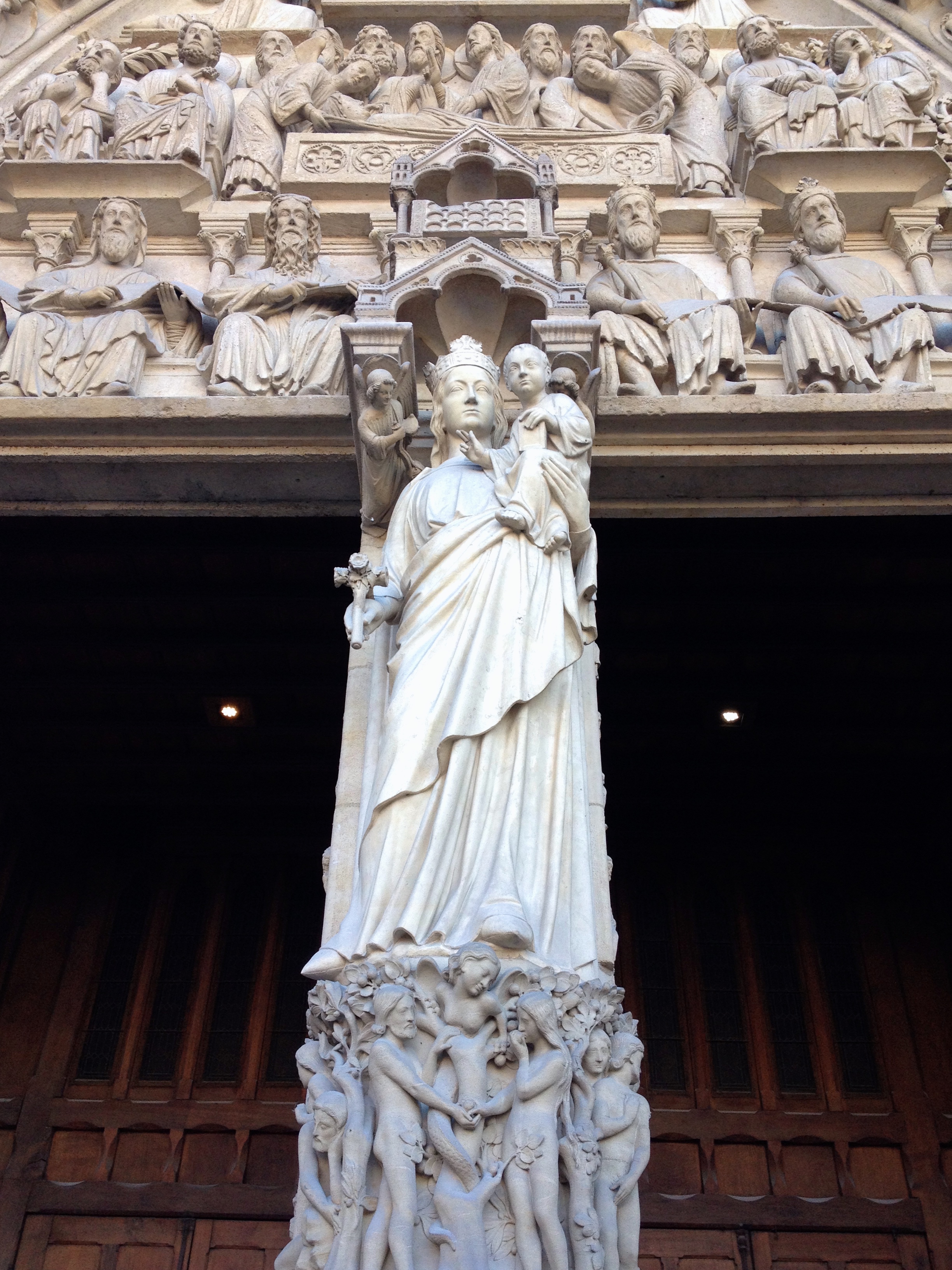 Western facade of Notre Dame Cathedral