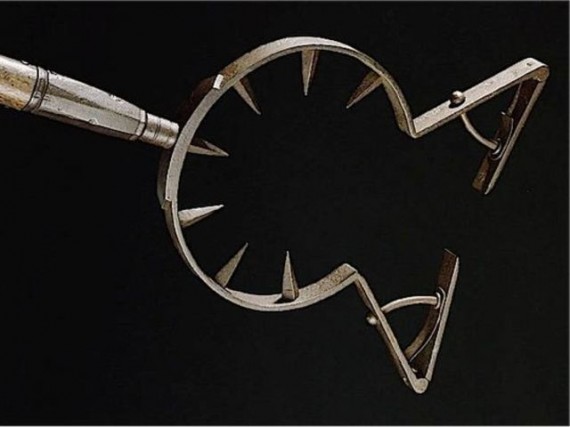 Early Modern Man Catcher - Wellcome Images / Wikimedia Commons
