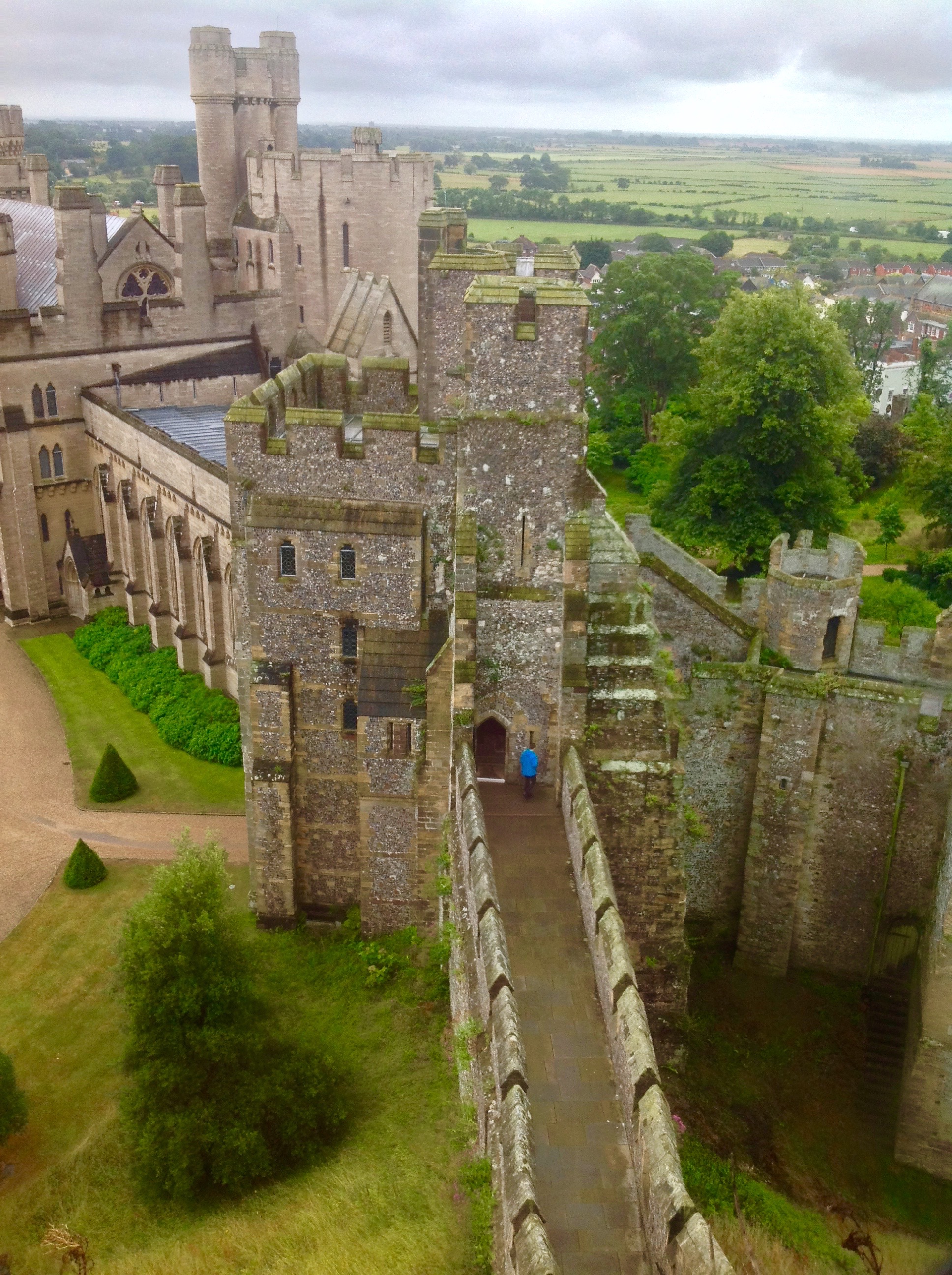 Arundel Castle - view of walkway to the medieval keep. Photo by