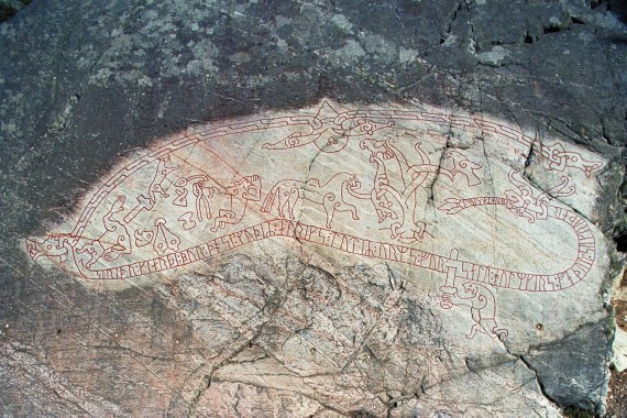 Ramsund rock engraving (Sö 101), Mälar Valley, Södermanland, Sweden. 11th cent., 4.7 x 1.8 m. Image courtesy of the Swedish National Heritage Board; photographer: Bengt A. Lundberg.