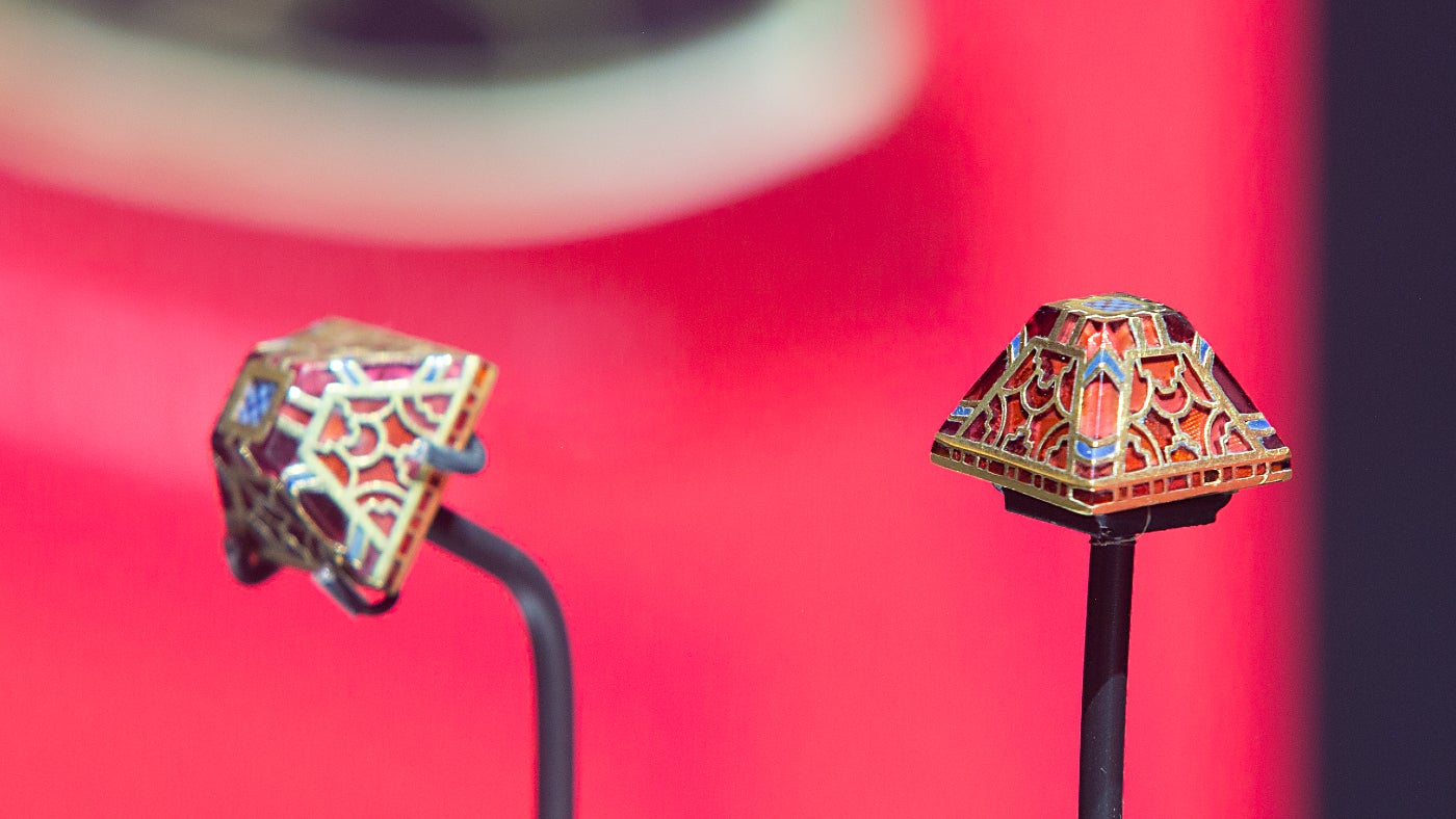 New exhibition brings together Staffordshire Hoard and Sutton Hoo objects