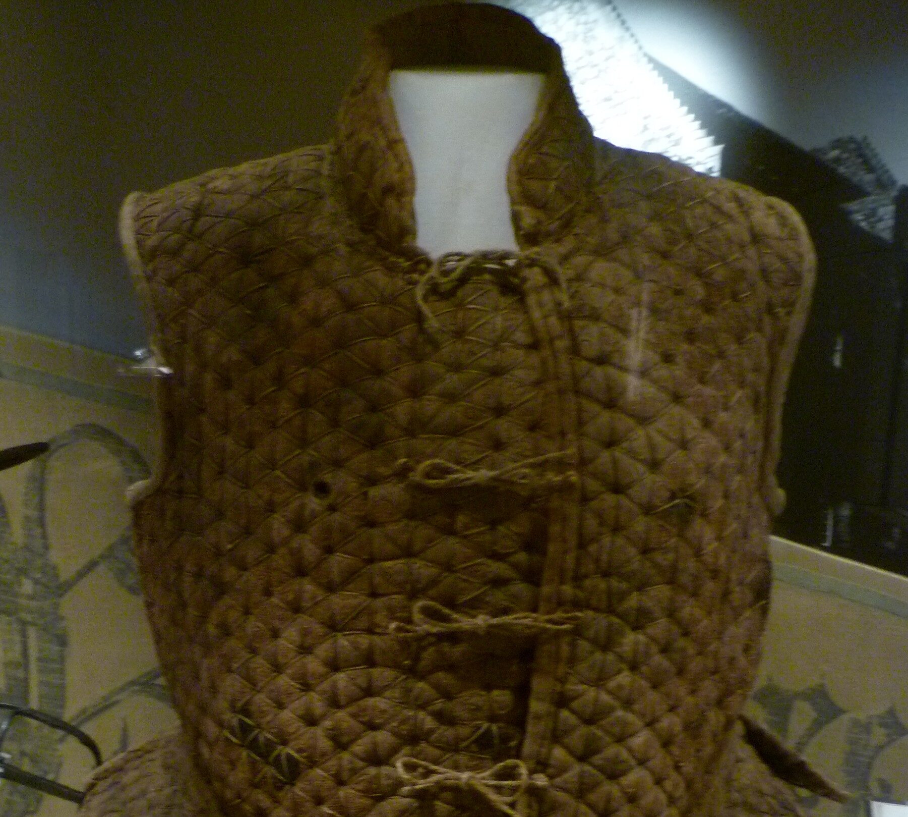 Fashion for Fighting: Fabric Armor in the Latter Middle Ages - Medievalists.net