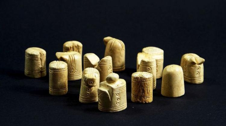 DNA used to discover origins of medieval chess set