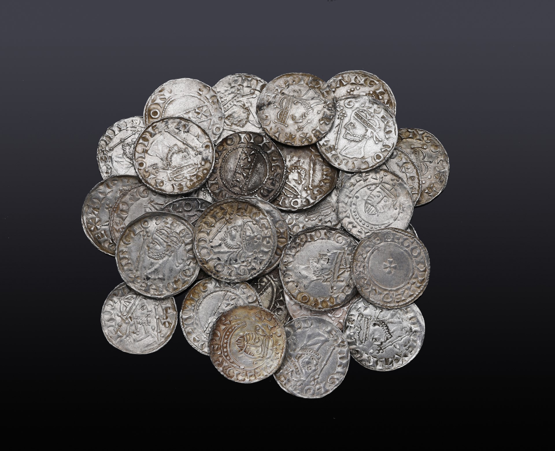 122 Anglo-Saxon coins could fetch £180,000 at auction