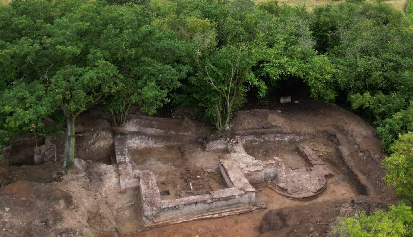 Ruinen eines mittelalterlichen Klosters von Archäologen in Deutschland entdeckt