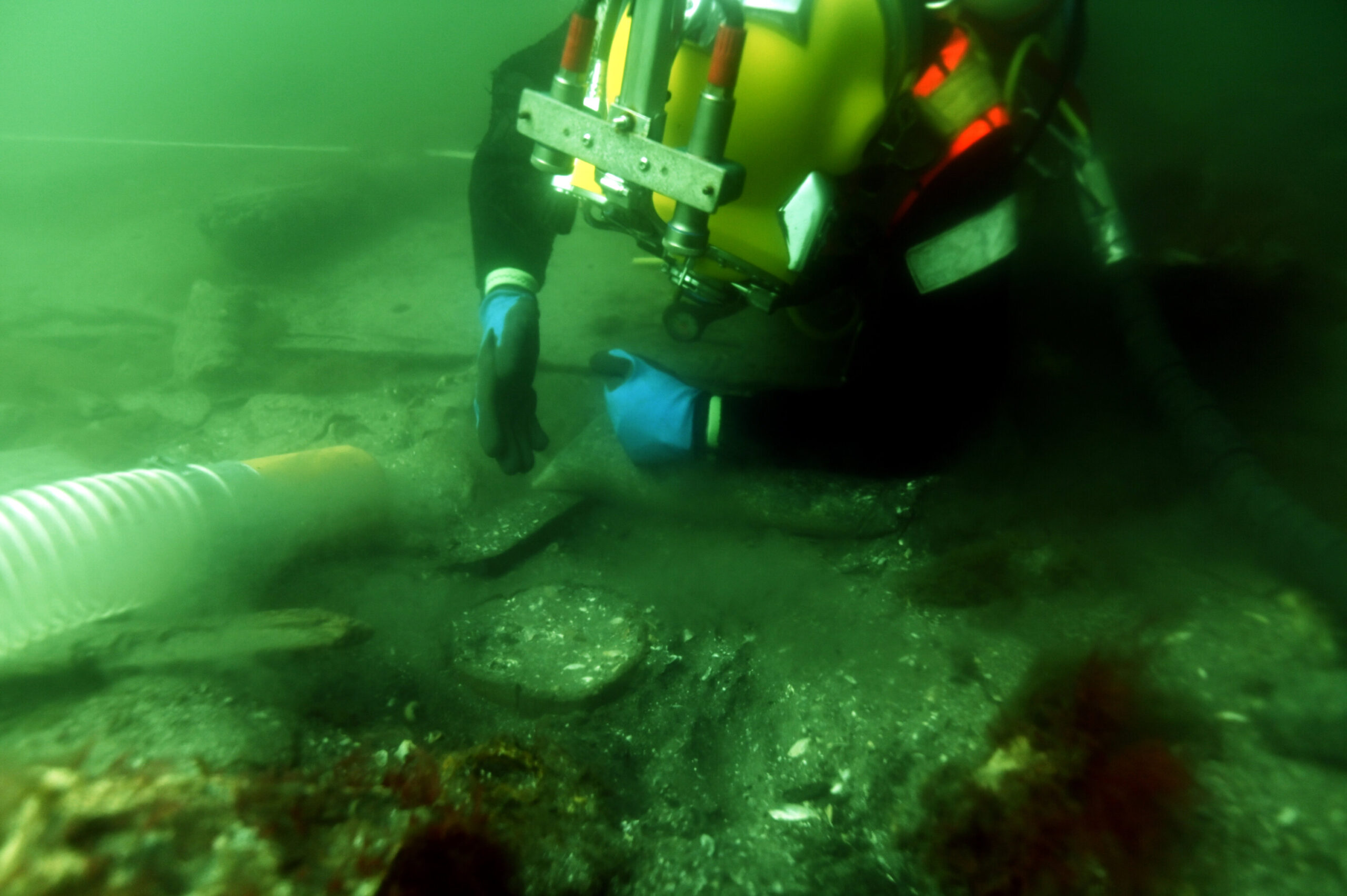 Medieval ship discovered off Copenhagen may be the world’s largest cog