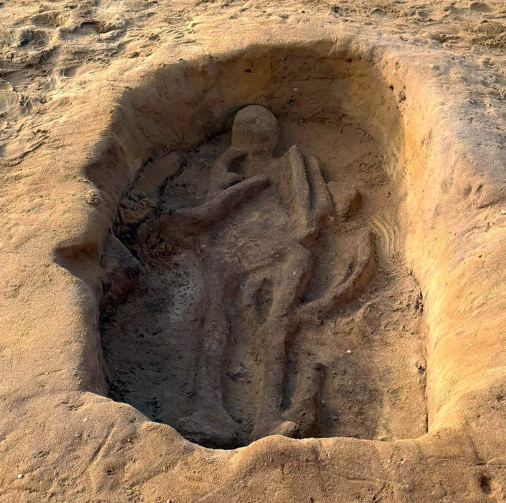 ‘Princely’ Early Medieval Burial Discovered in England